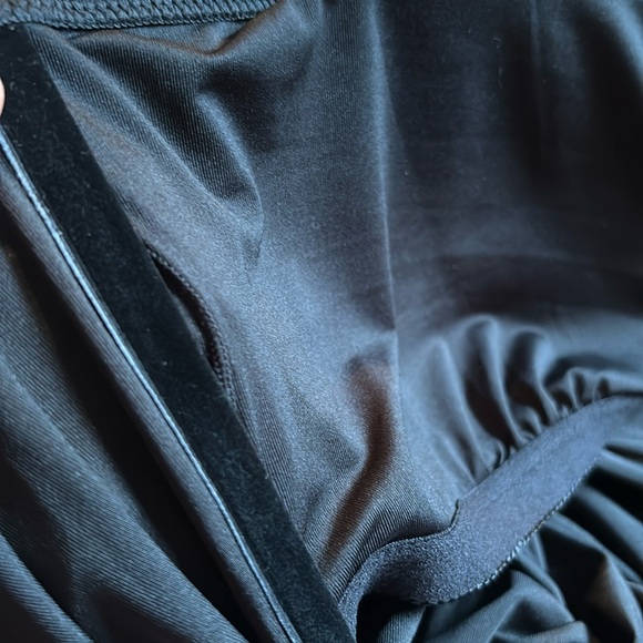 NWT Reimagined by J Crew black ruched one shoulder one piece swim dress - Picture 4 of 15